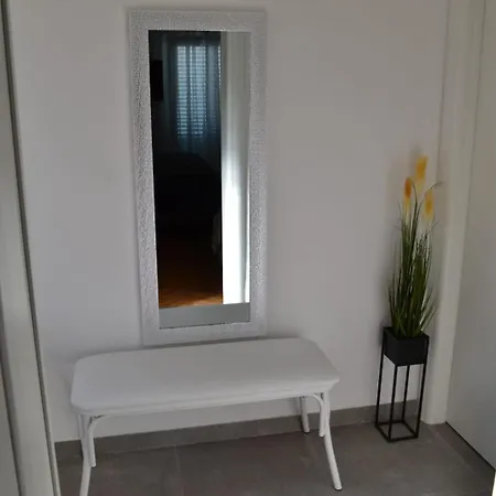 Studio Apartman Draga Trogir