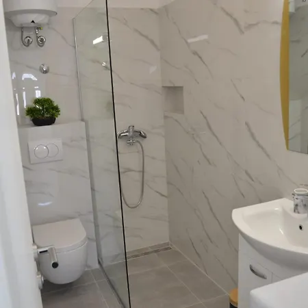 Studio Apartman Draga Apartment